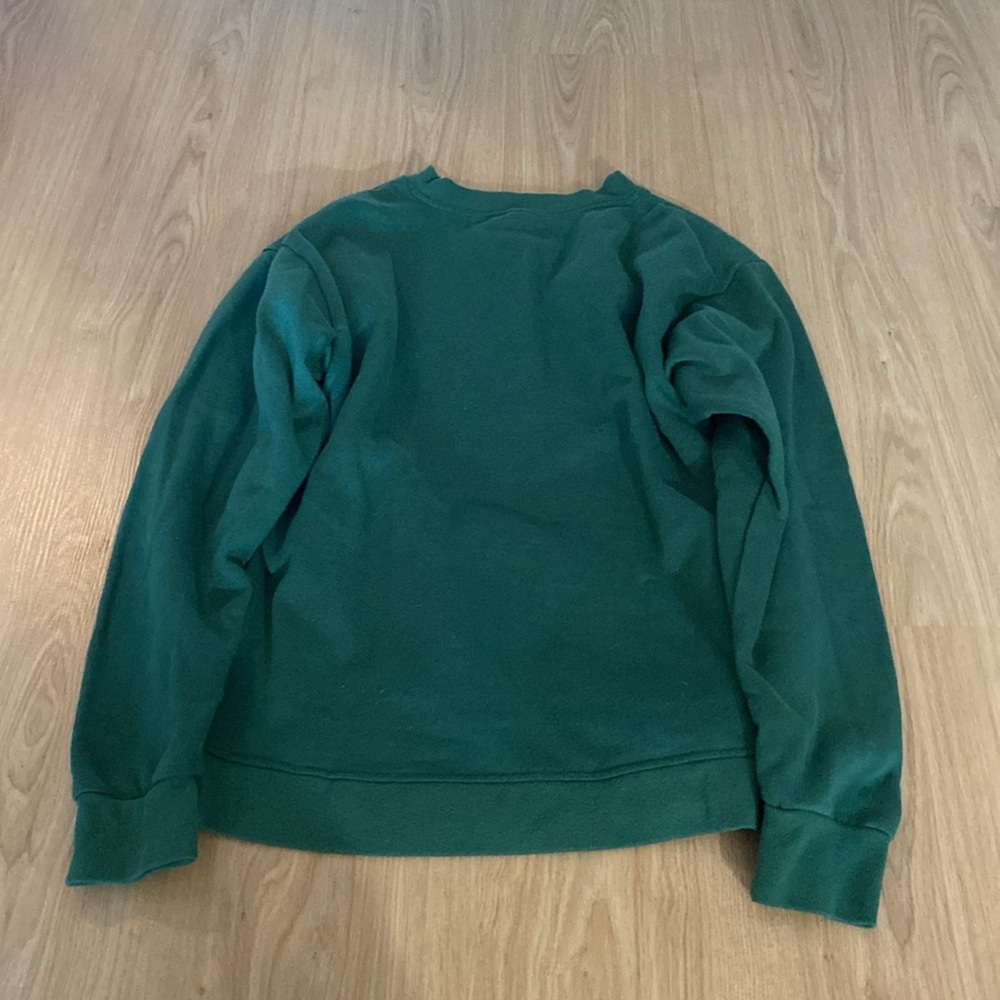sweater - Picture 2 of 2